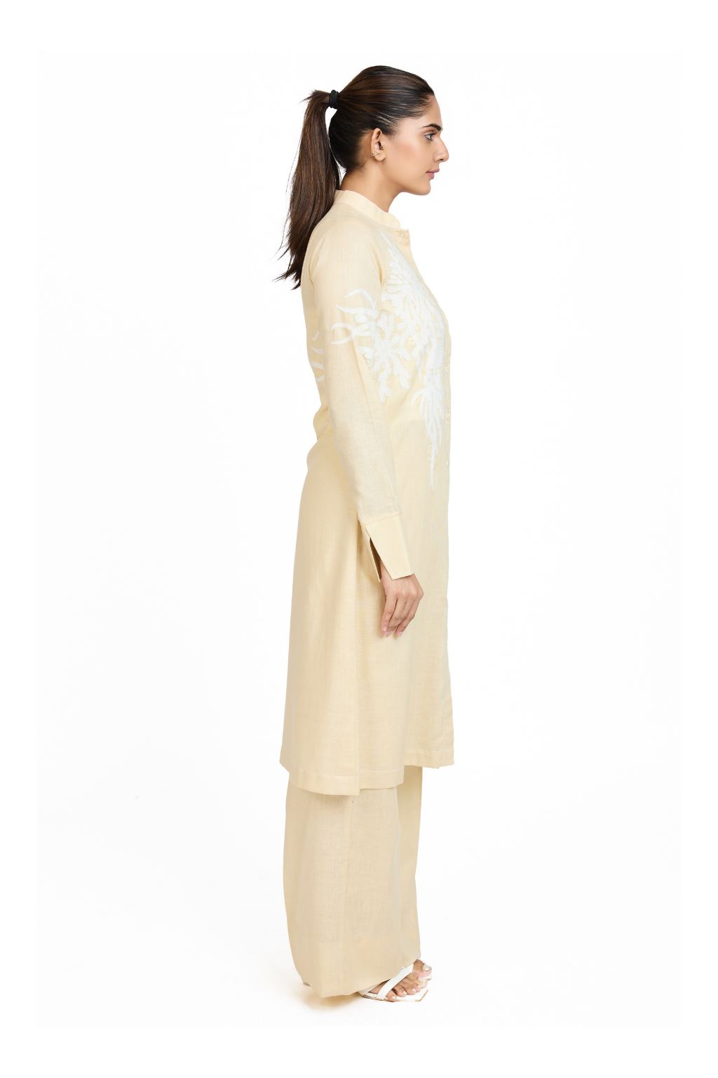 CO-ORD SET WITH CORAL MOTIFS