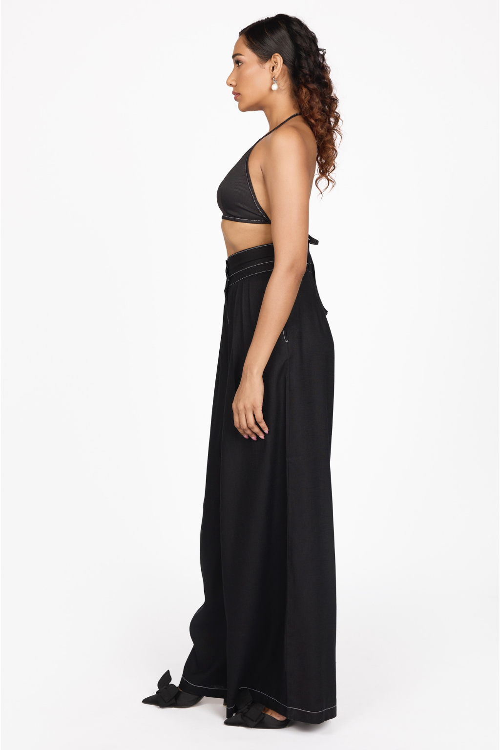 HALTER NECK TOP