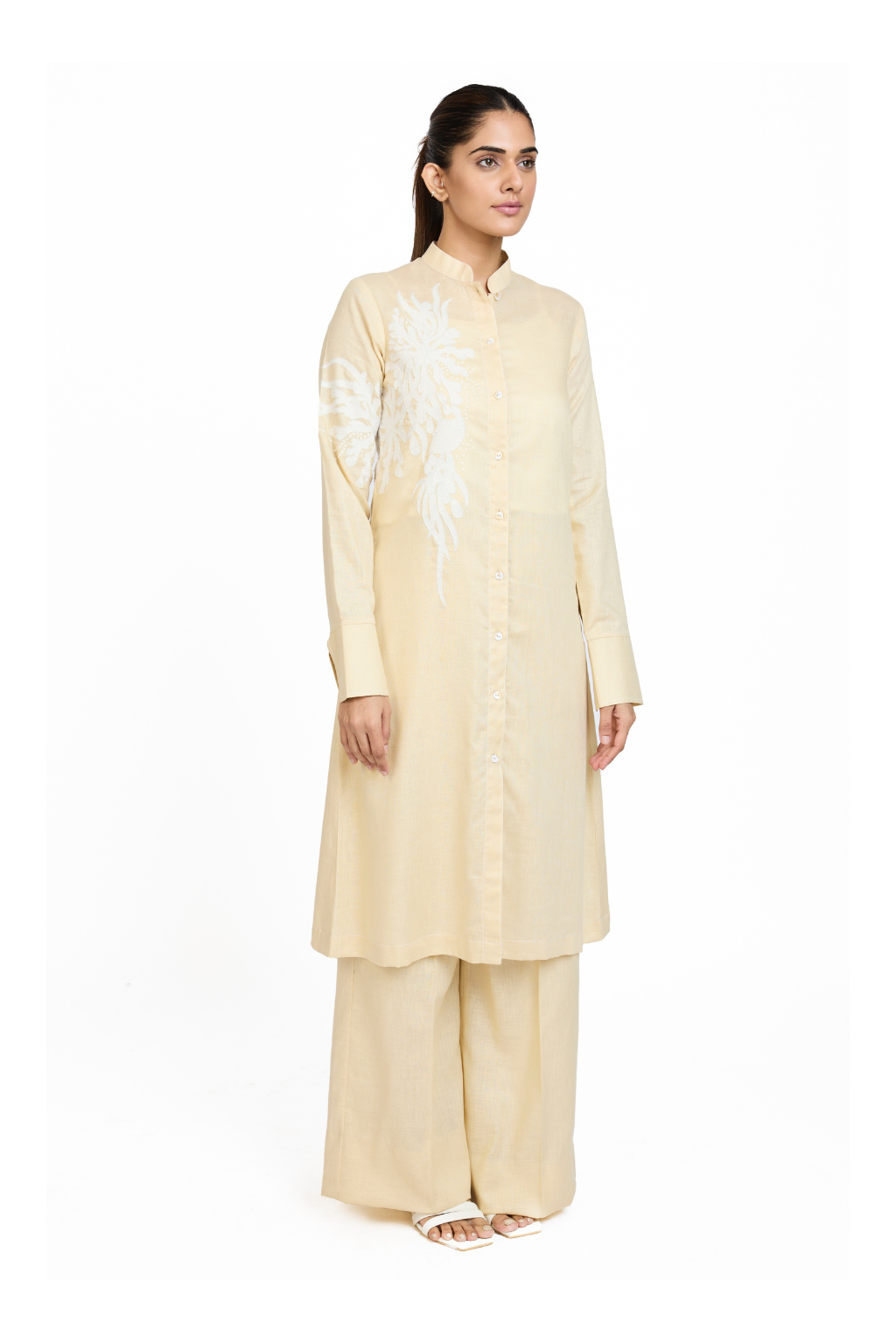 CO-ORD SET WITH CORAL MOTIFS