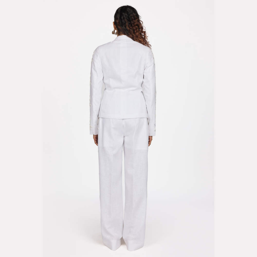 WHITE EMBROIDERED JACKET
