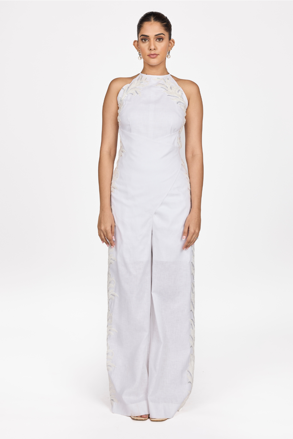 JUMPSUIT WITH SUBTLE EMBROIDERY