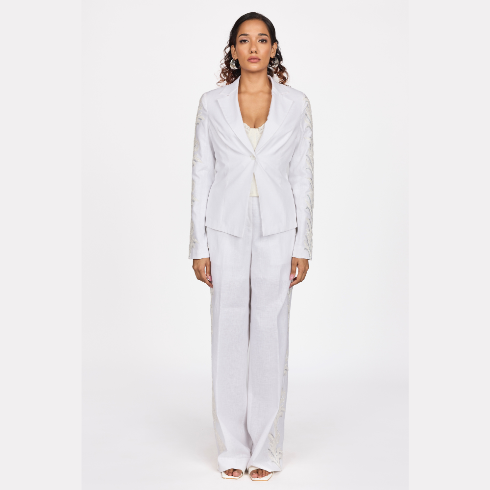 WHITE EMBROIDERED JACKET