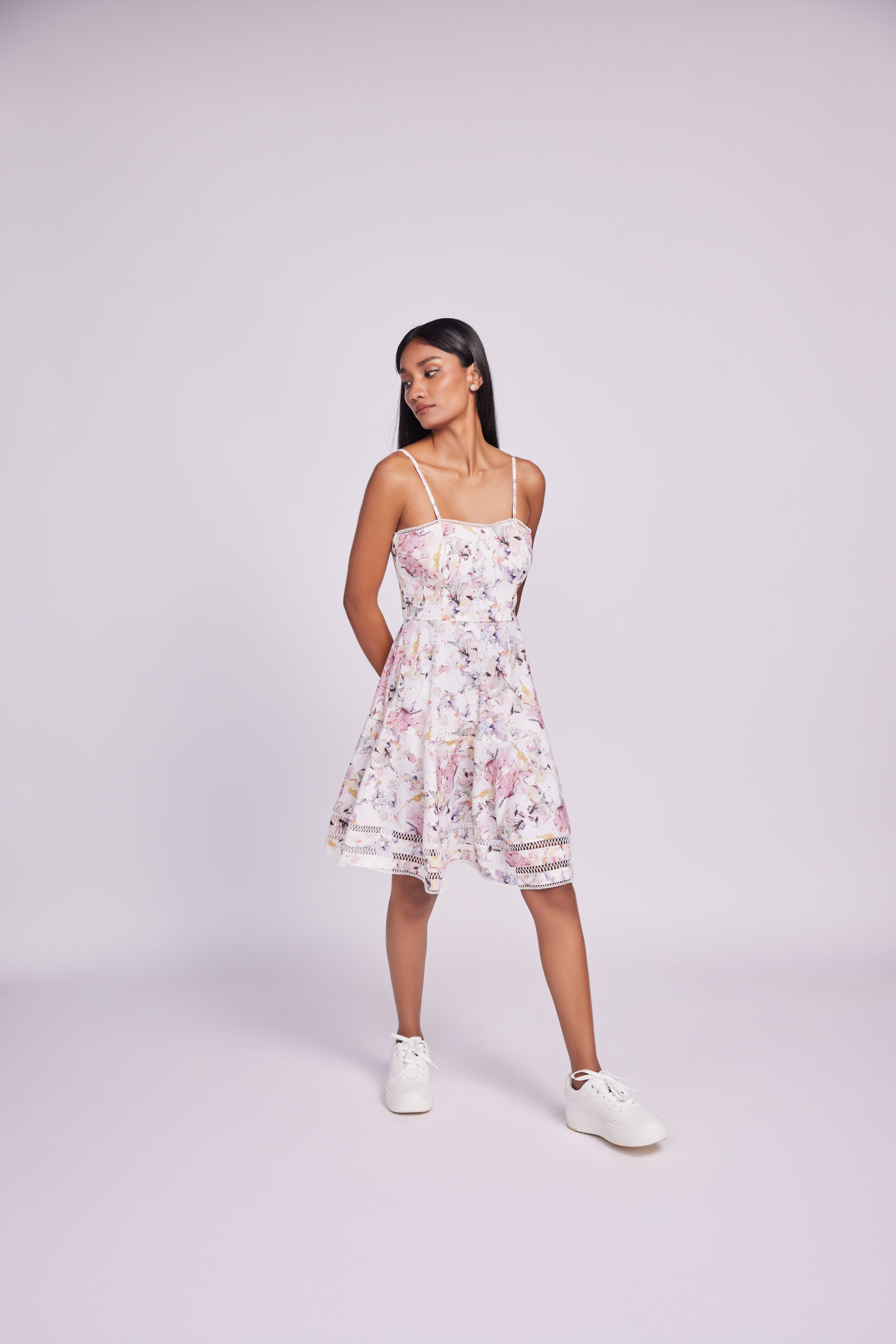 BLOSSOM PRINT SPAGHETTI DRESS