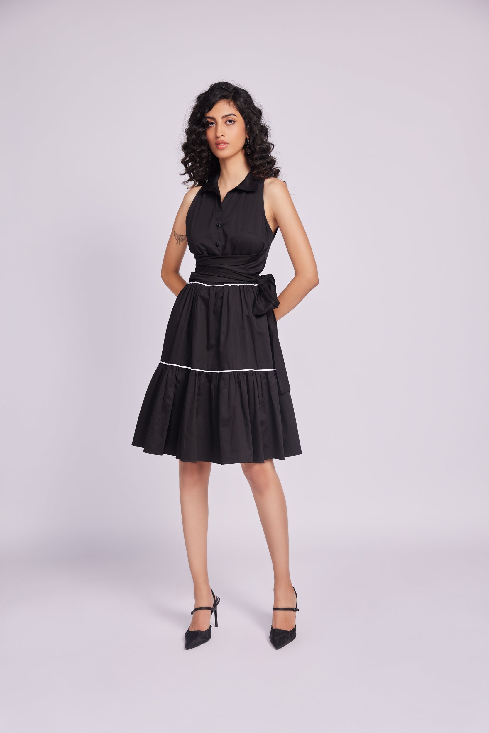 CLASSIC COLLAR MIDI DRESS