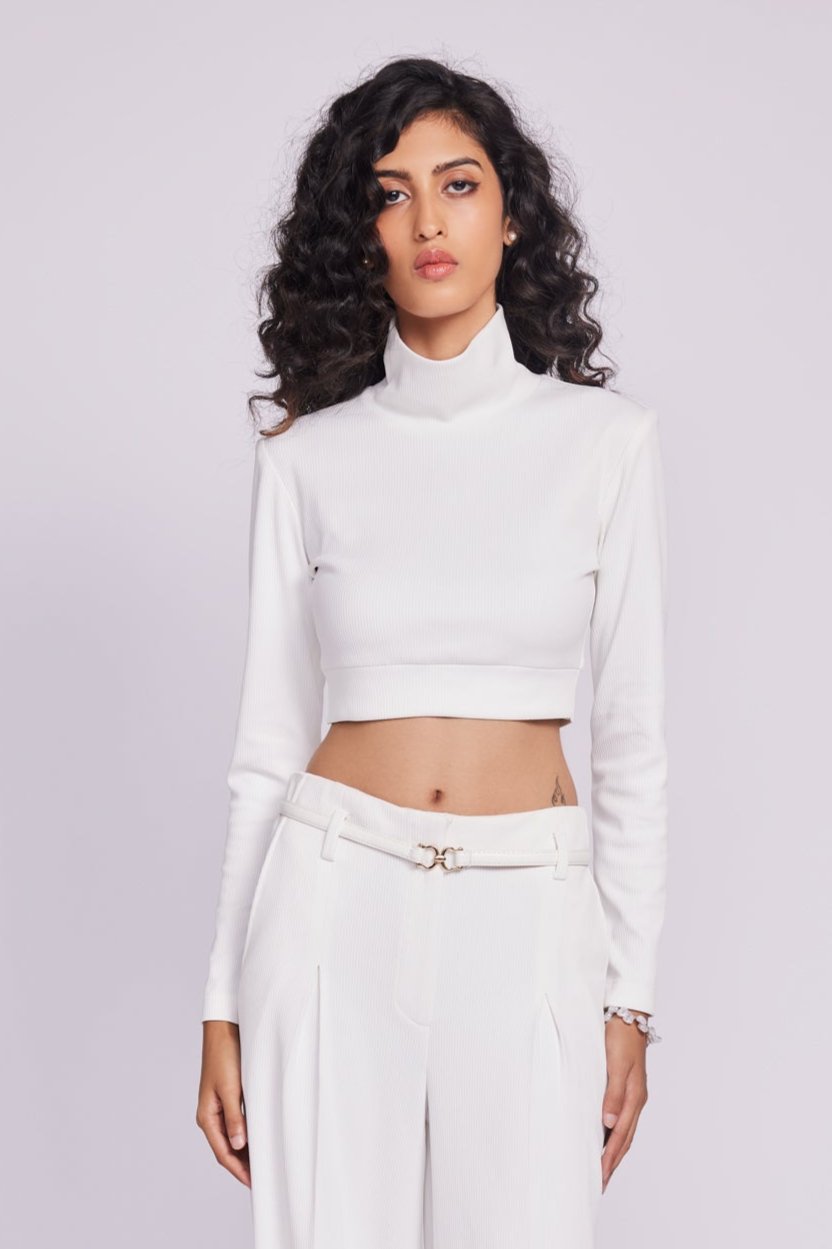 HIGHNECK RIBBED CROP TOP