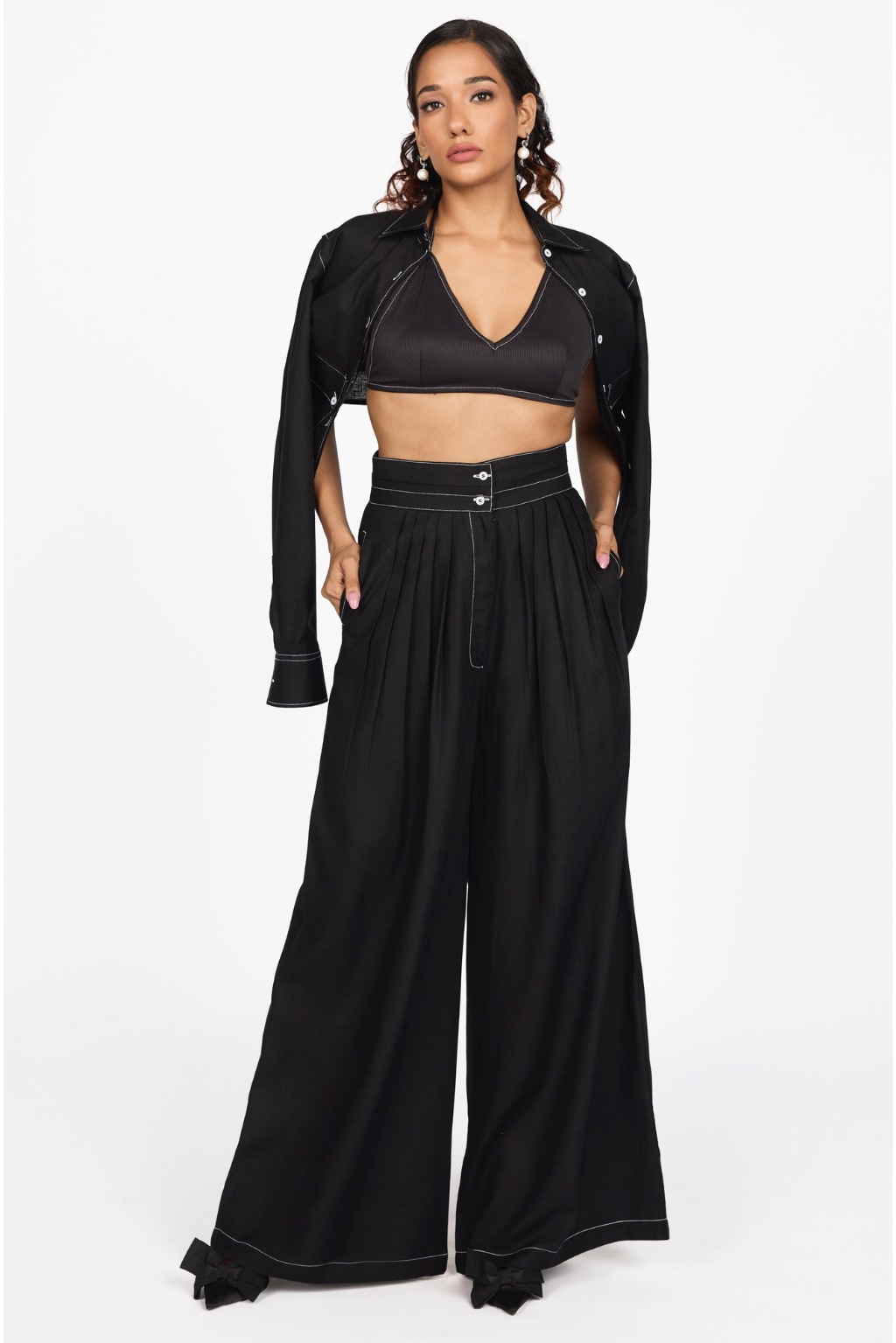 WIDE LEG TROUSER