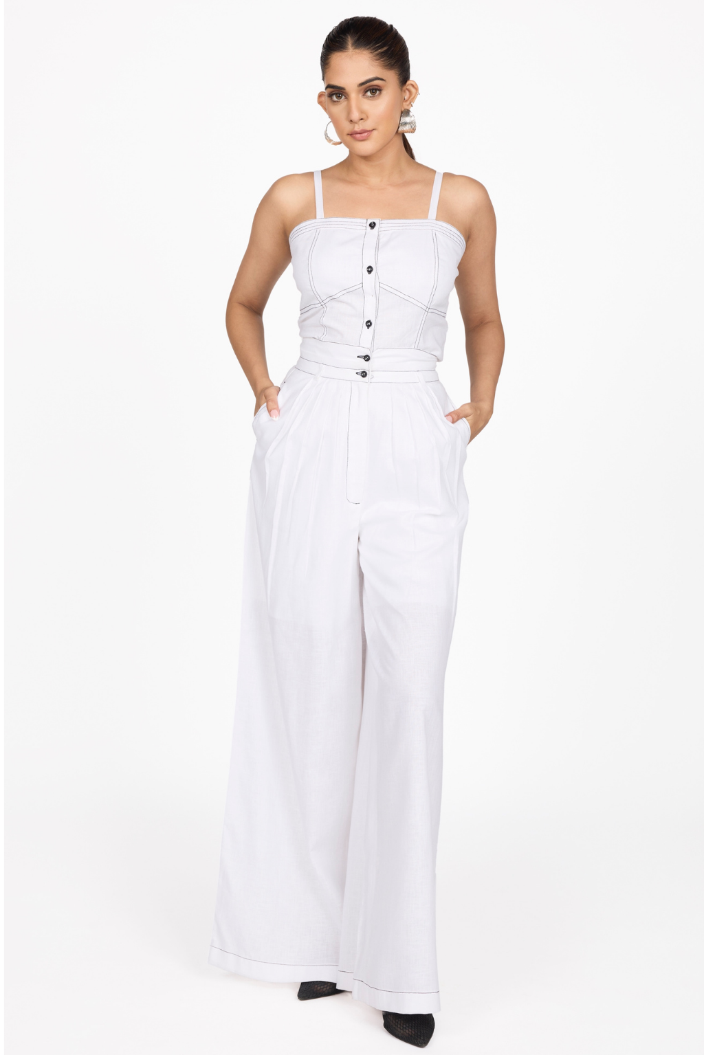 WHITE PLEATED TROUSERS
