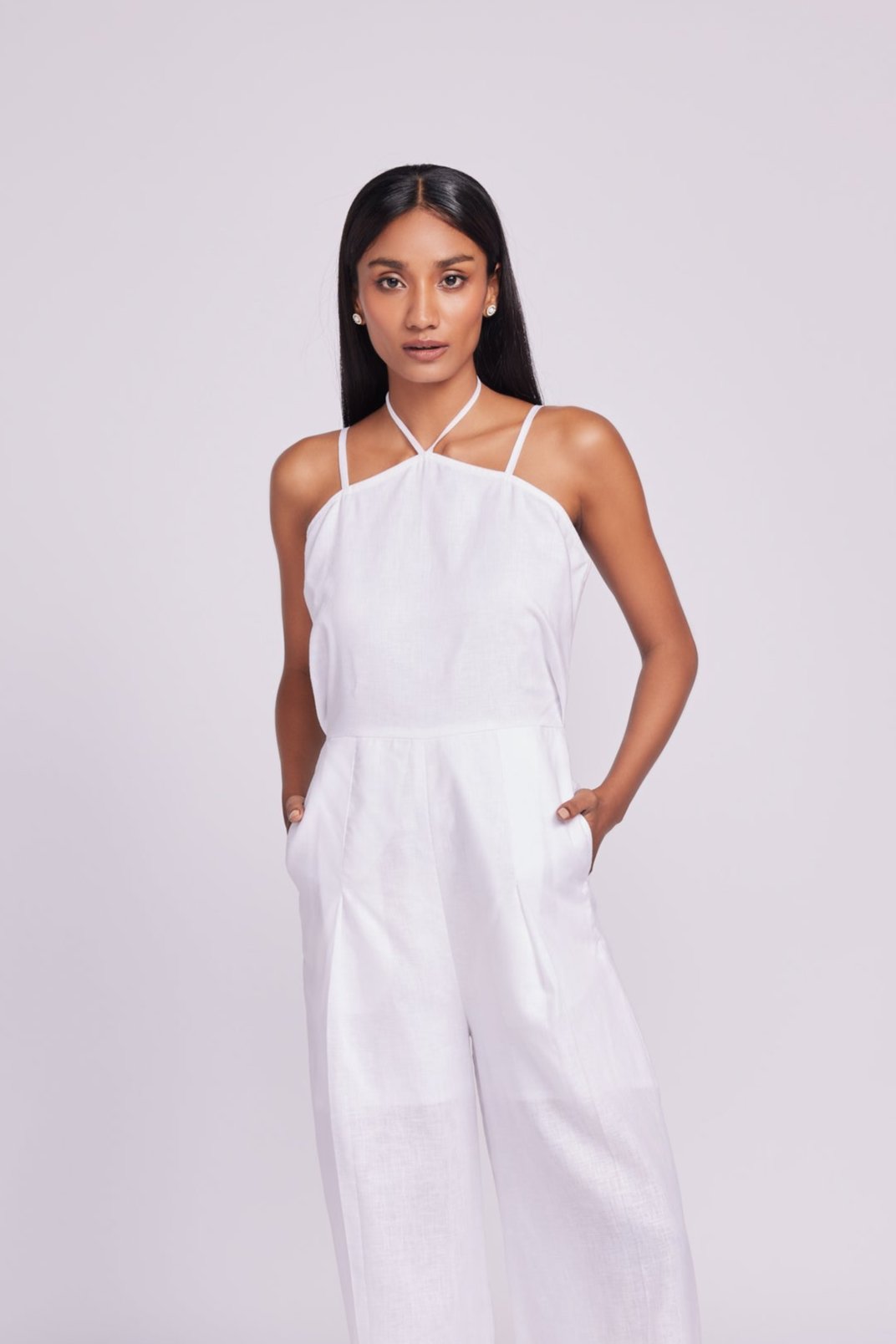 HALTER WHITE JUMPSUIT