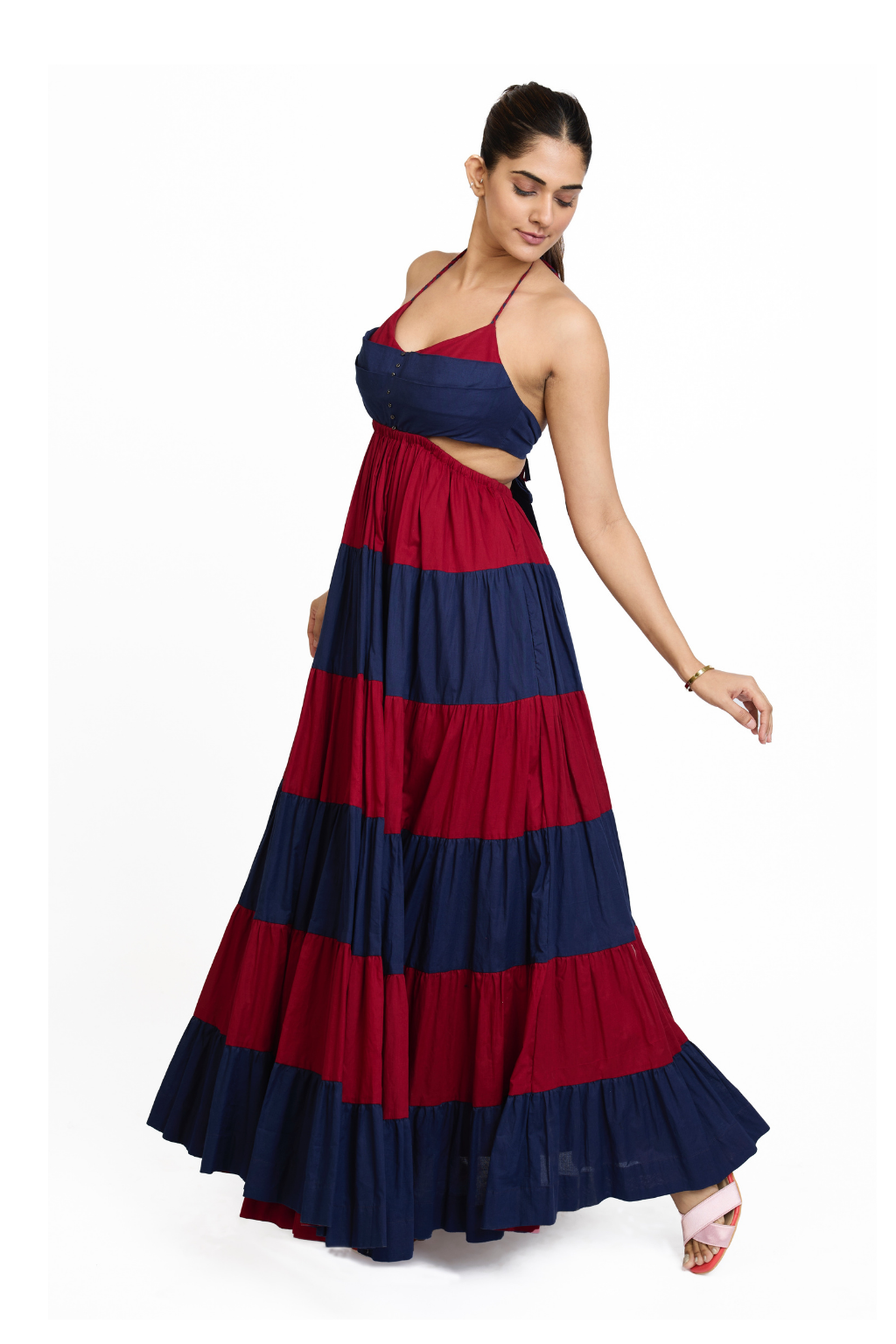 HALTER NECK MAXI DRESS